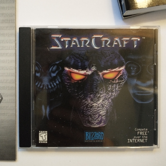 StarCraft Big Box PC Game, CIB Plus Strategy Guide - Picture 2 of 12